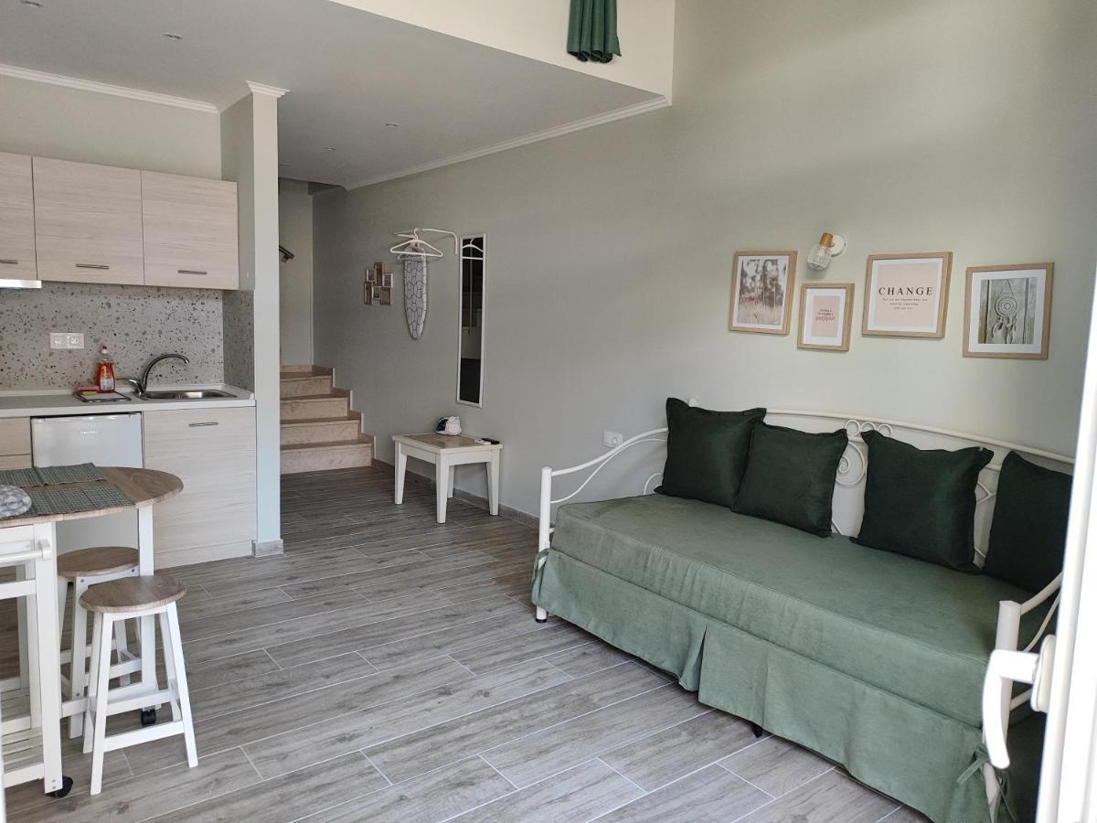 Kamares Suites 2 Nea Kallikrateia Buitenkant foto